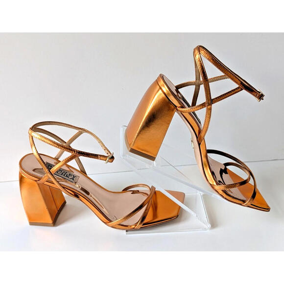 Badgley Mischka Shoes - Badgley Mischka Ivanka Gold Strappy Heels Sz 6~ 3.5" Block Heel Open Toe Club